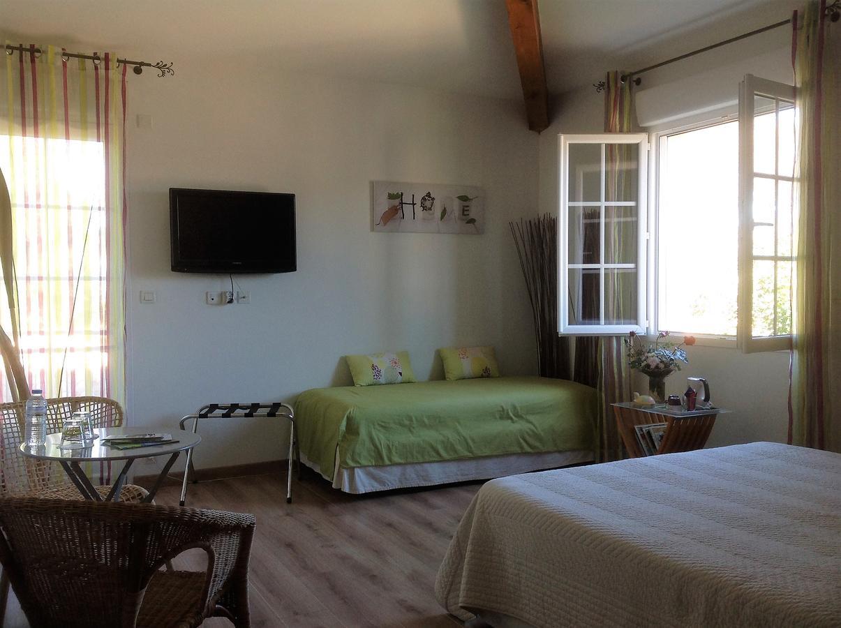 Chambres D'Hotes La Colombiere Коломбие Екстериор снимка